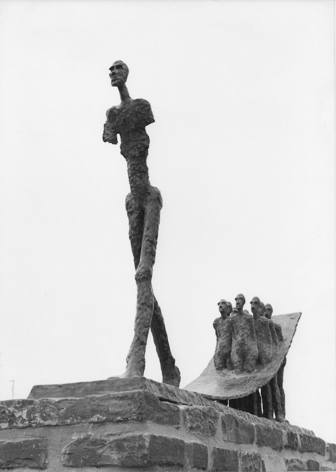 'Groep en enkeling', brons, Gemeente Kerkrade.
