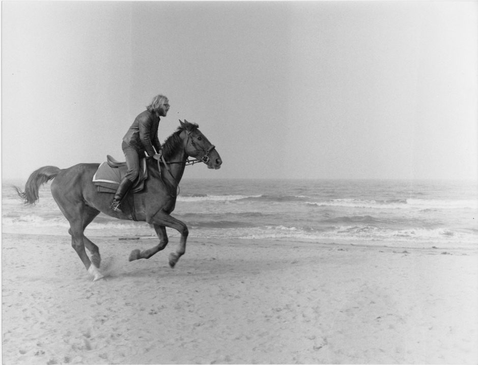 Met Poets op het strand van Noordwijk aan Zee.